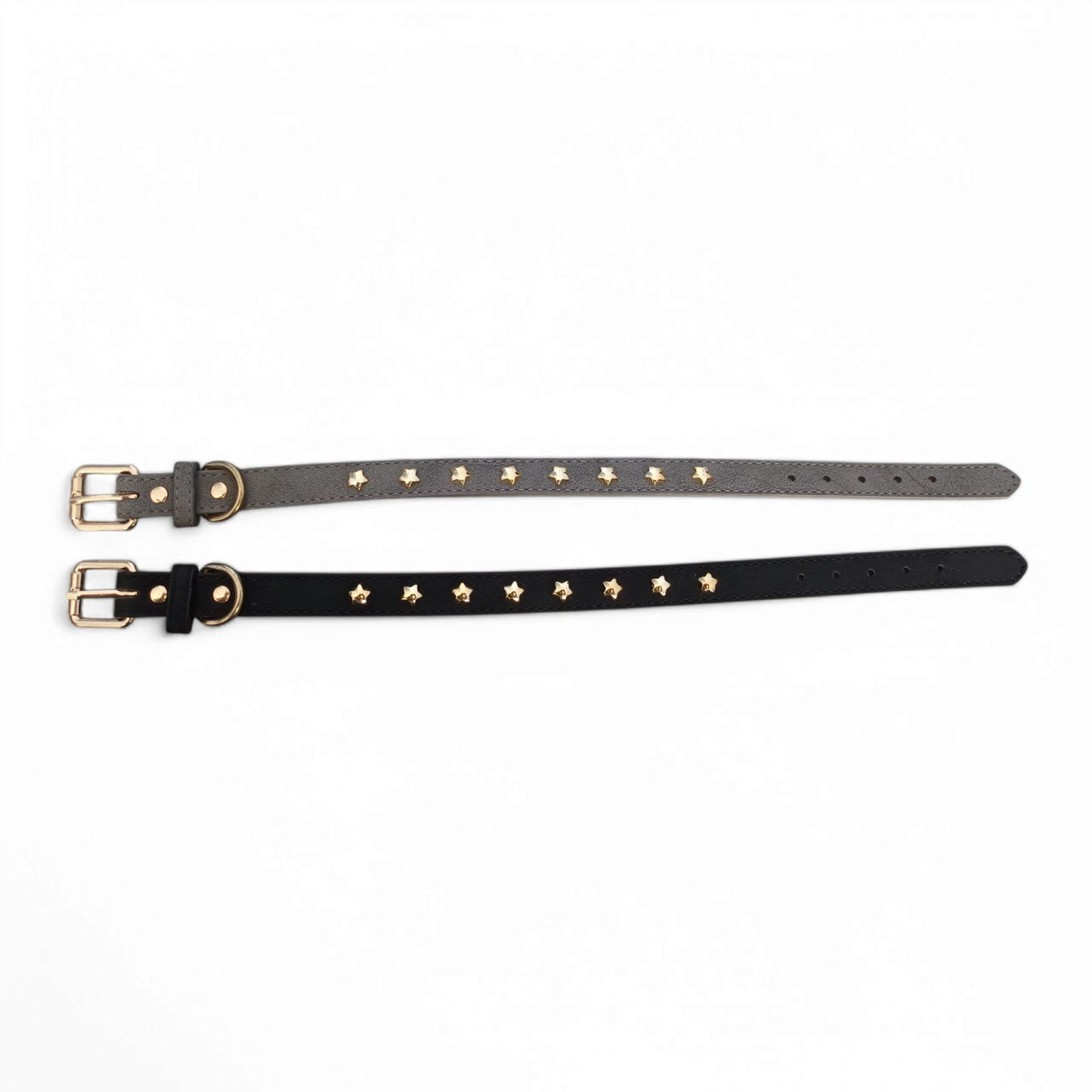 Collar con estrellas metálicas doradas