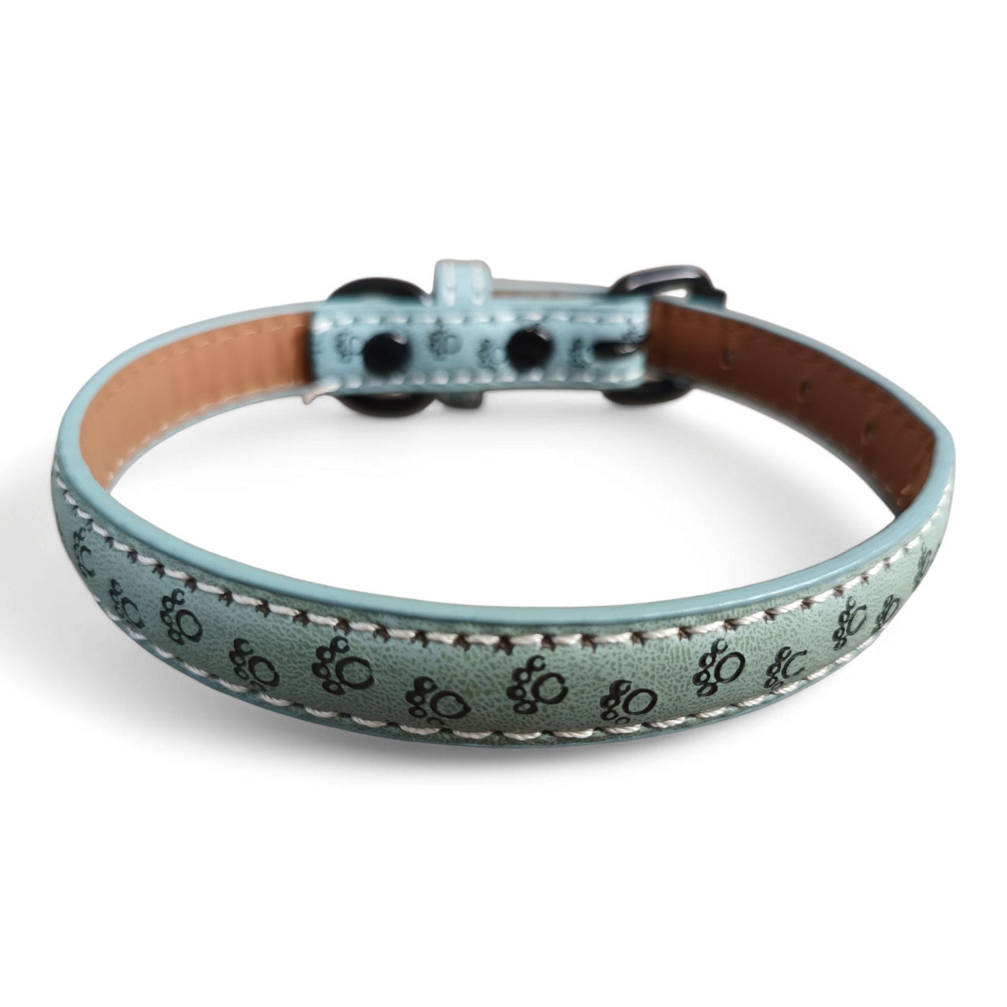 Collar con patitas